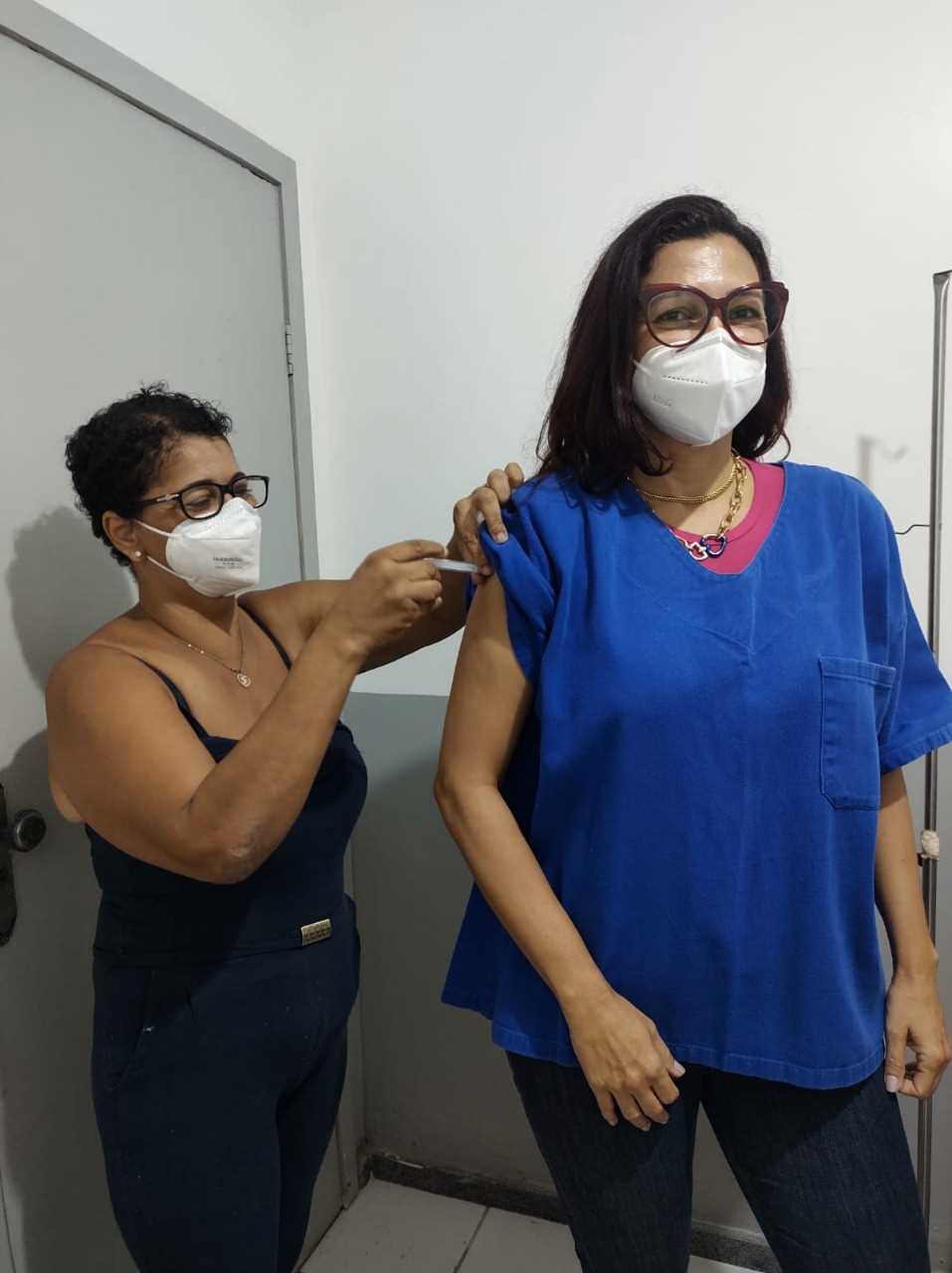 Camacã: Prefeitura começou a vacinar idosos contra o Covid-19